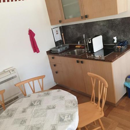 Smartno Apartmaji Sobe Josko Appartamento Camera foto