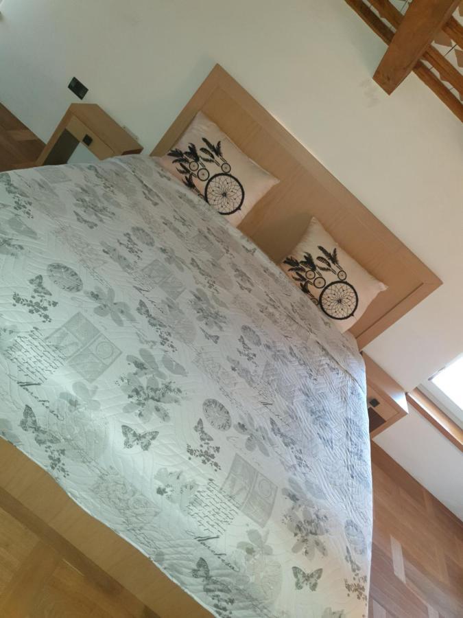 Smartno Apartmaji Sobe Josko Appartamento Esterno foto