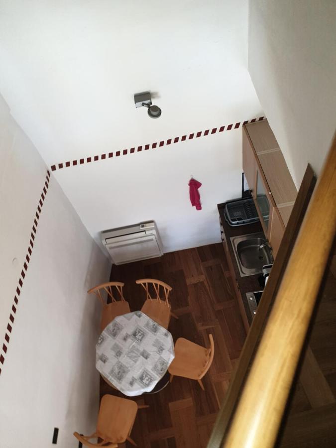 Smartno Apartmaji Sobe Josko Appartamento Esterno foto